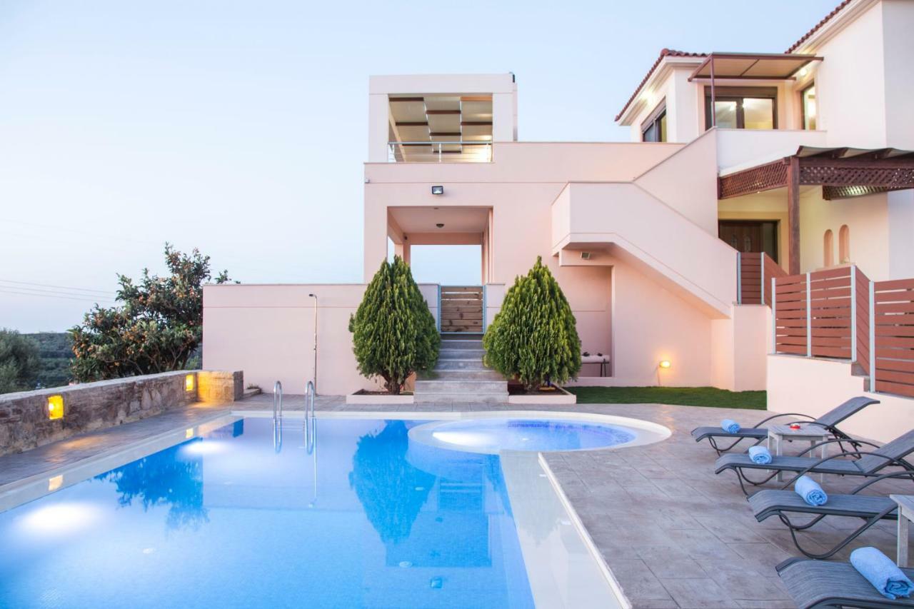 Villa Saint George Maroulás 외부 사진