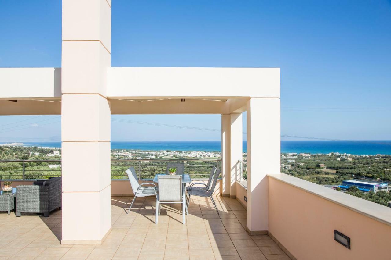 Villa Saint George Maroulás 외부 사진
