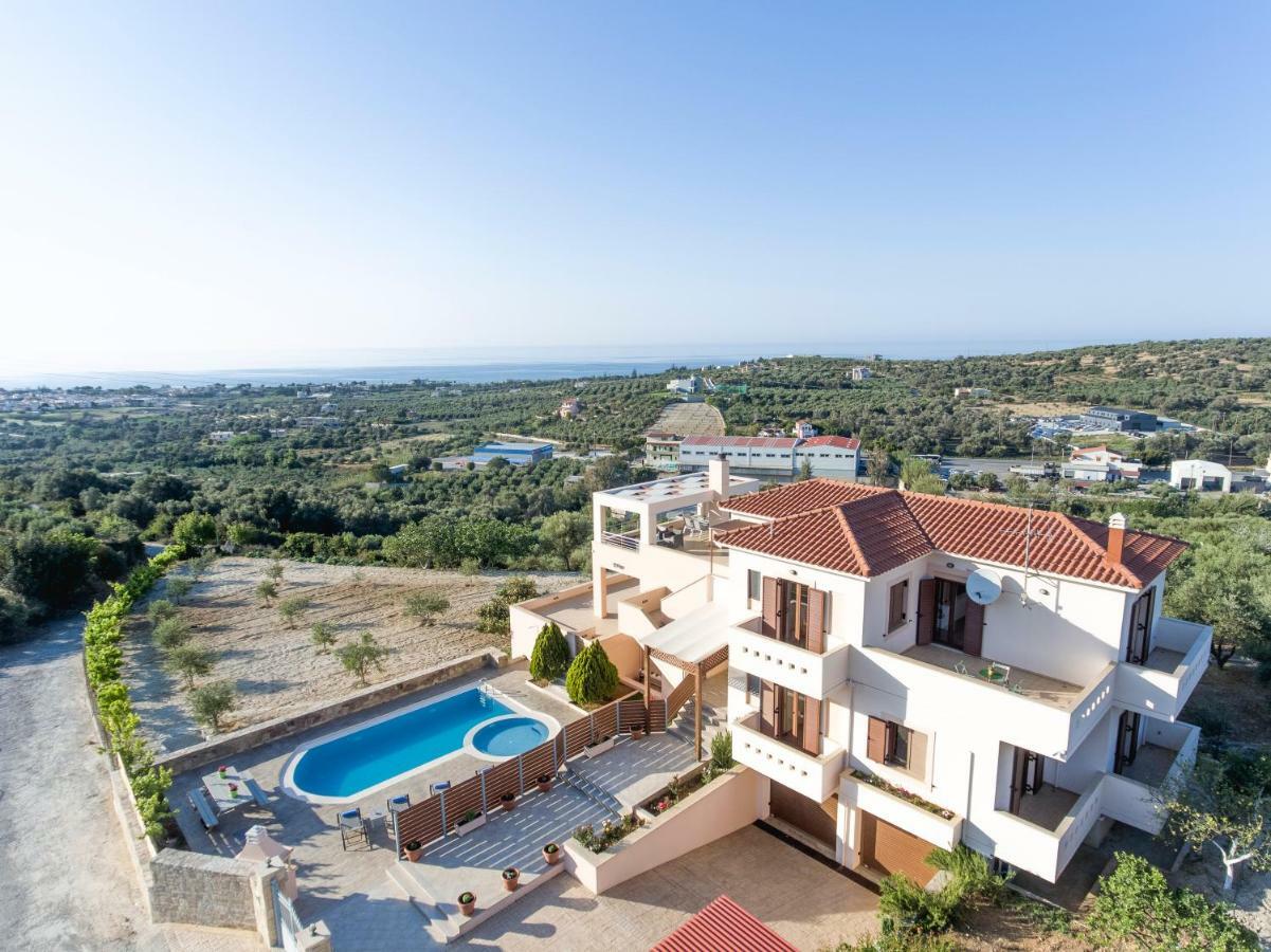 Villa Saint George Maroulás 외부 사진