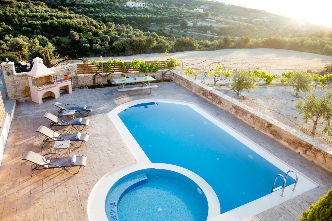 Villa Saint George Maroulás 외부 사진