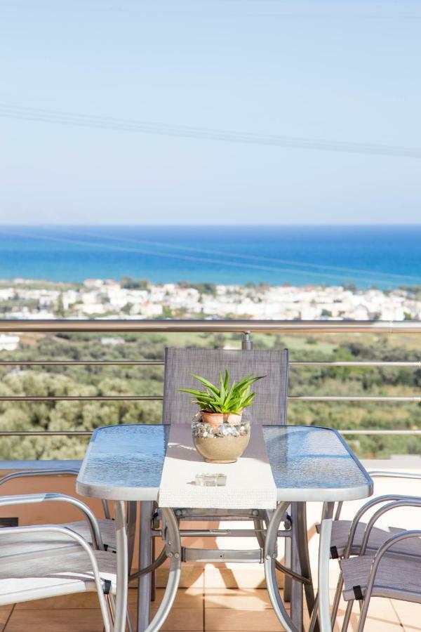 Villa Saint George Maroulás 외부 사진